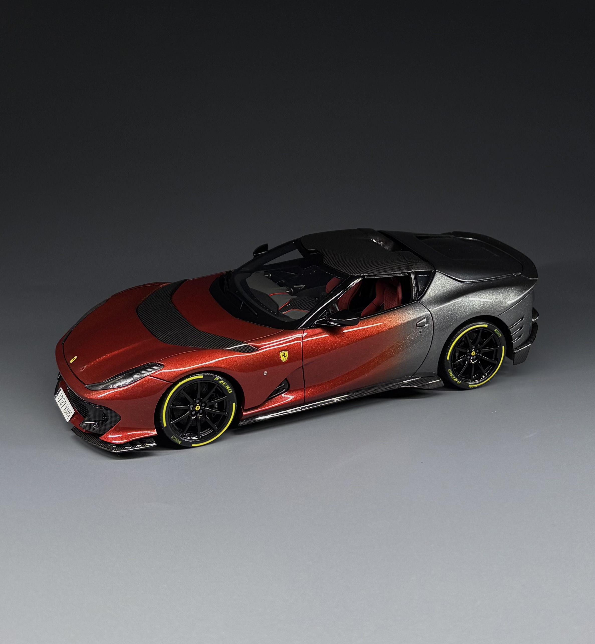 Ferrari 812 Competizione Aperta