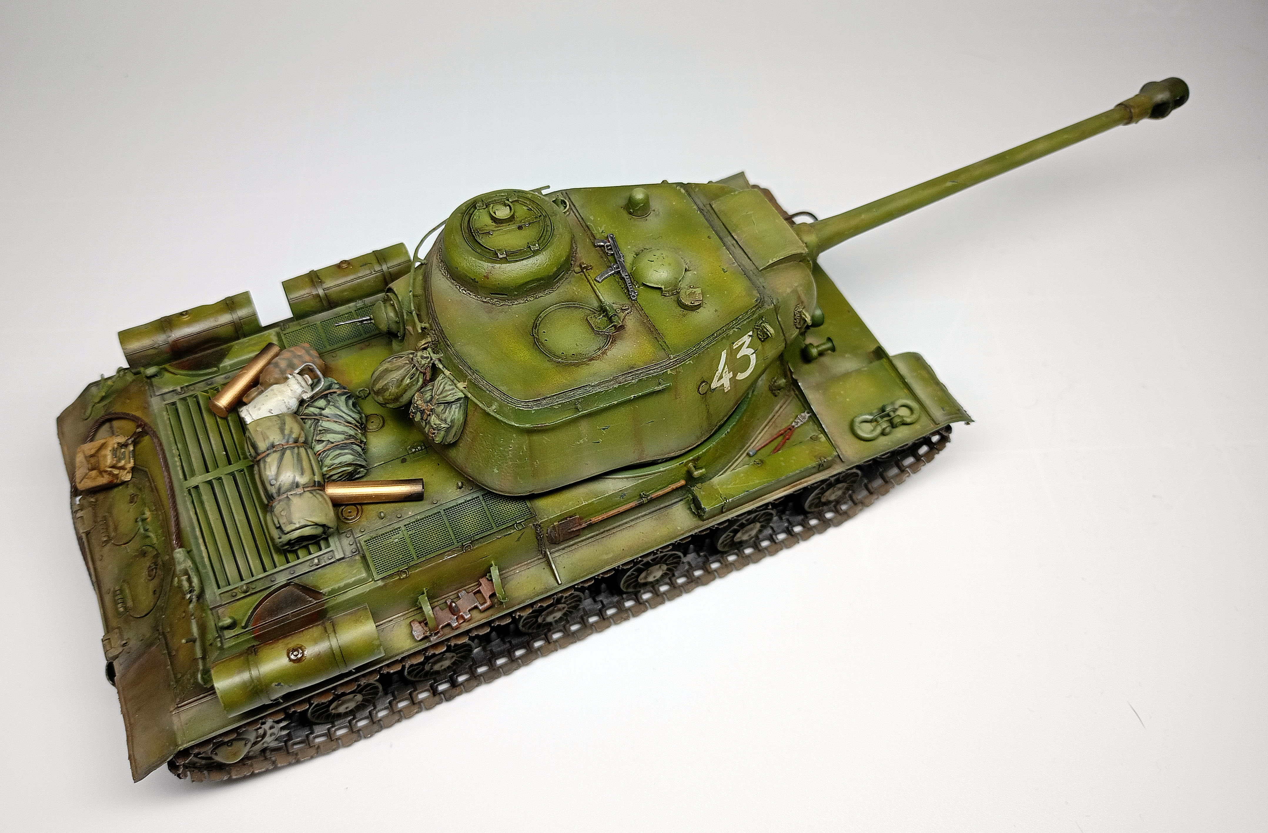 Ис-2 производства января-февраля 1944года