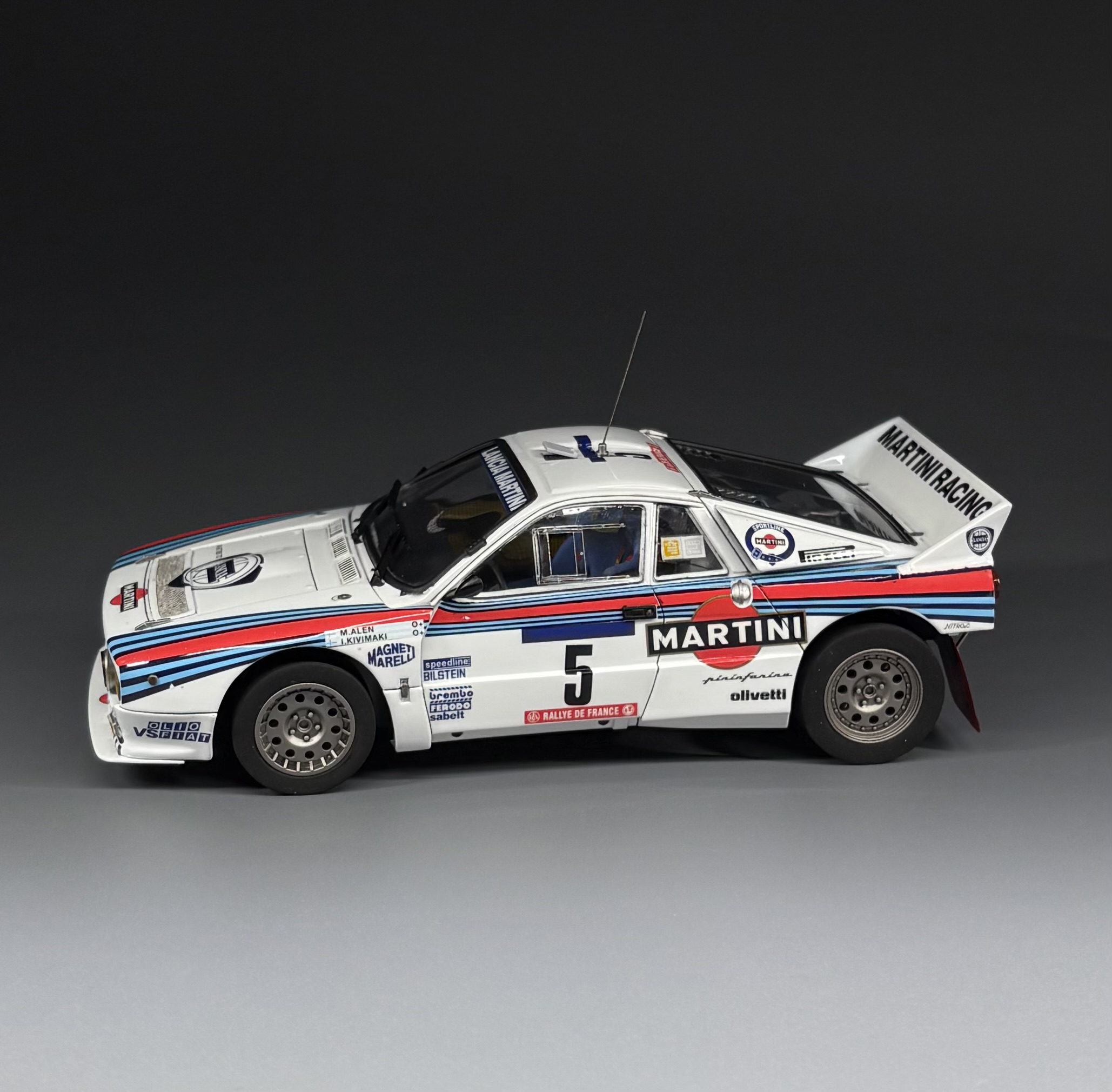 Lancia 037