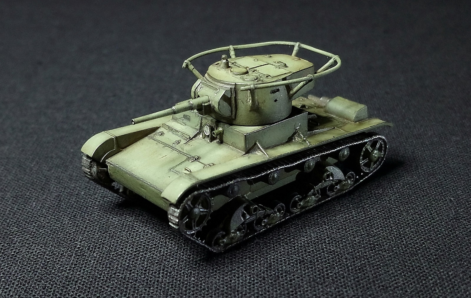 Т-26 легкий танк РККА 1/100