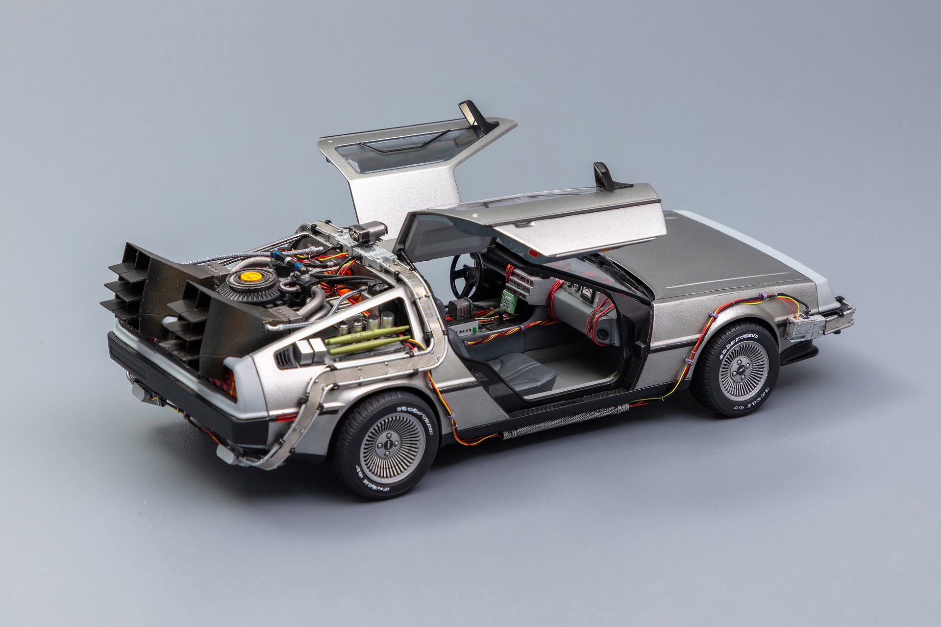 Delorian DMC-12 - BTTF - Part 1