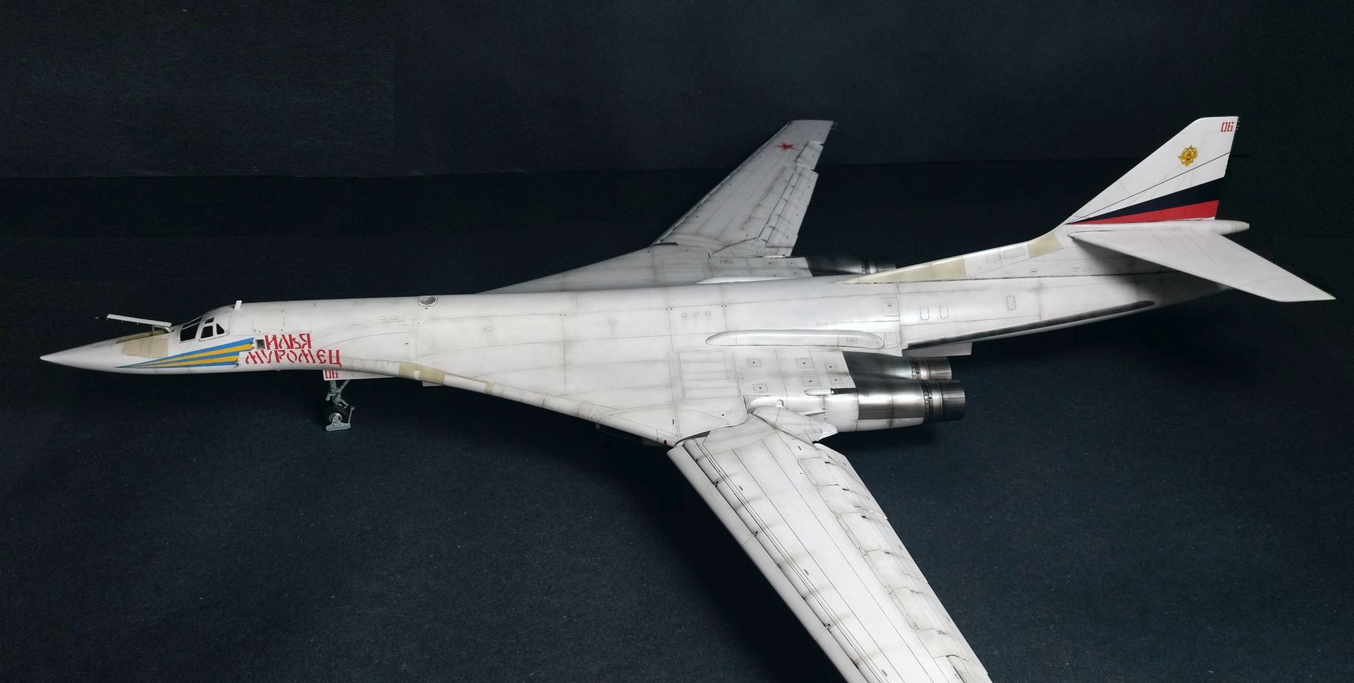 Ту-160