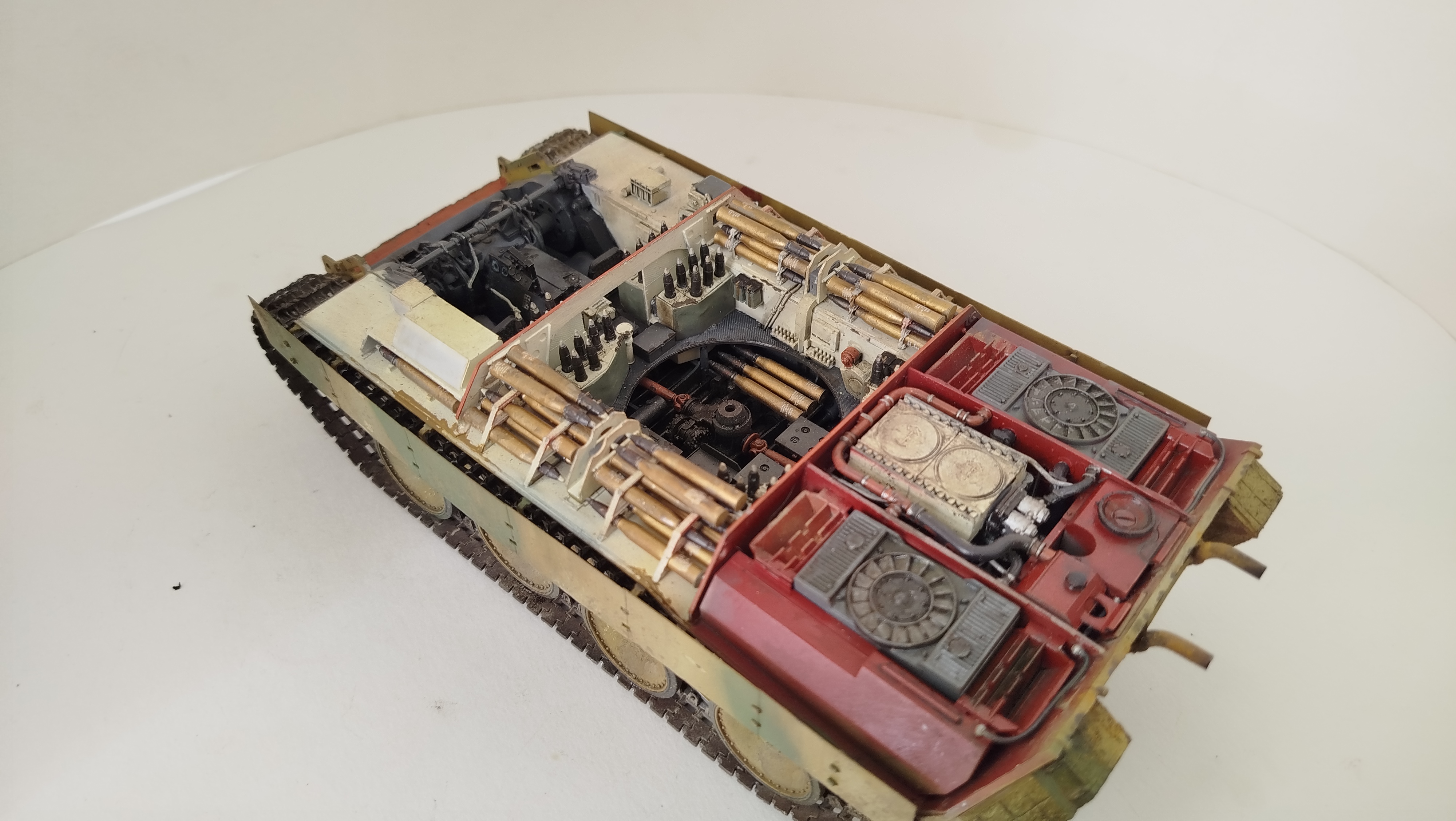 Pz. Kpfw. V Panther Ausf. D Sd. Kfz. 171 late production (full interior)