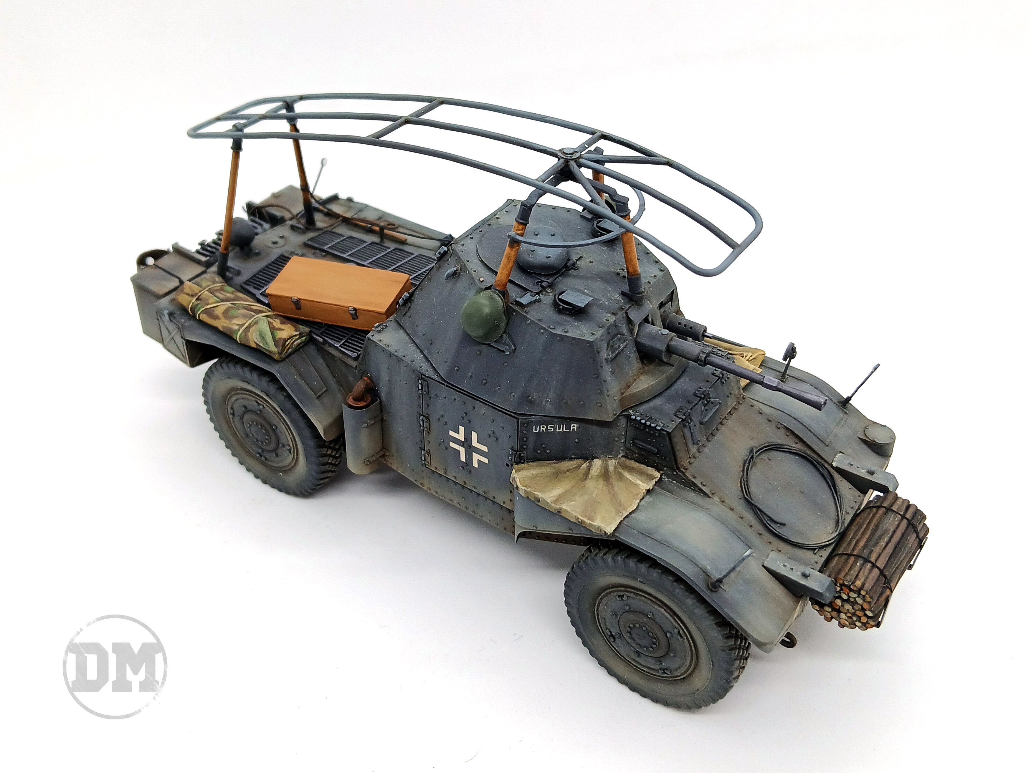 Разведывательный бронеавтомобиль Panzerspahwagen P204(f) - Panhard AMD-35