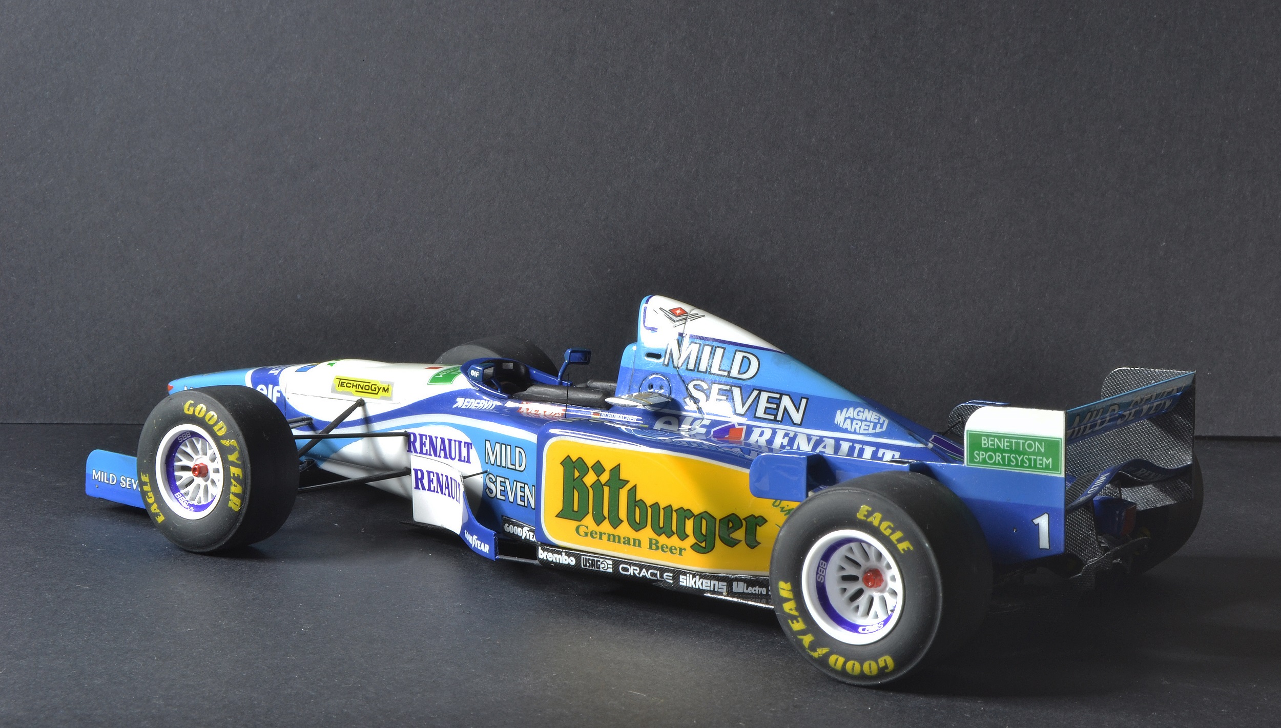 Mild Seven Benetton Renault	B195 1995 Michael Schumacher