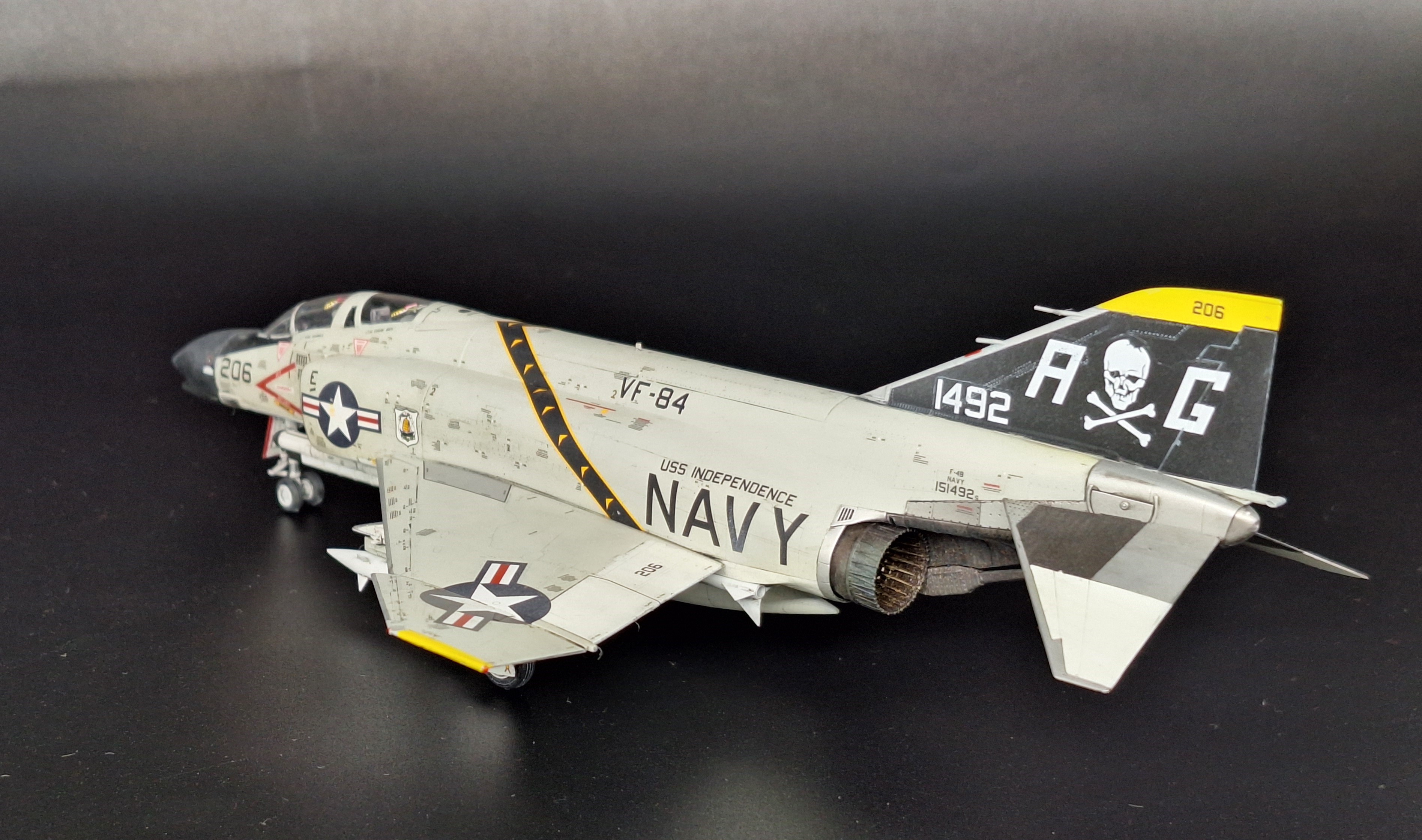 F-4B ВМС США VF-84  "Jolly Rogers"