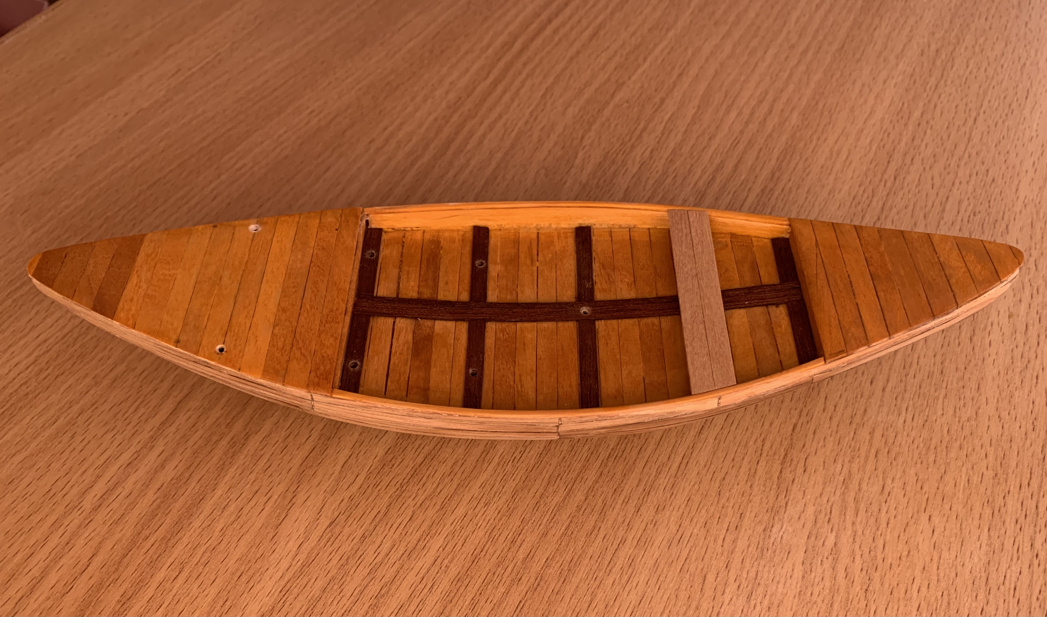 Нильская прогулочная лодка