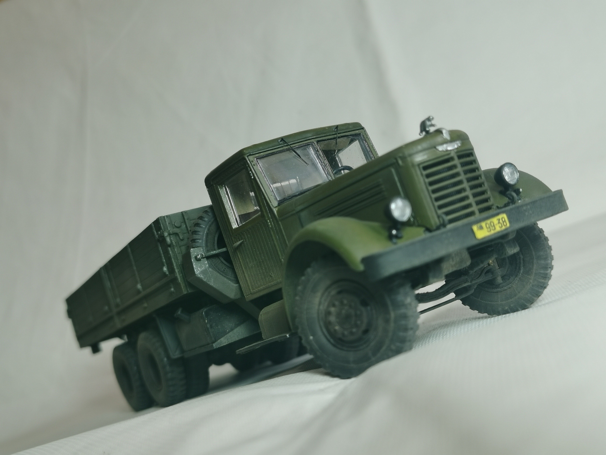 ЯАЗ-210