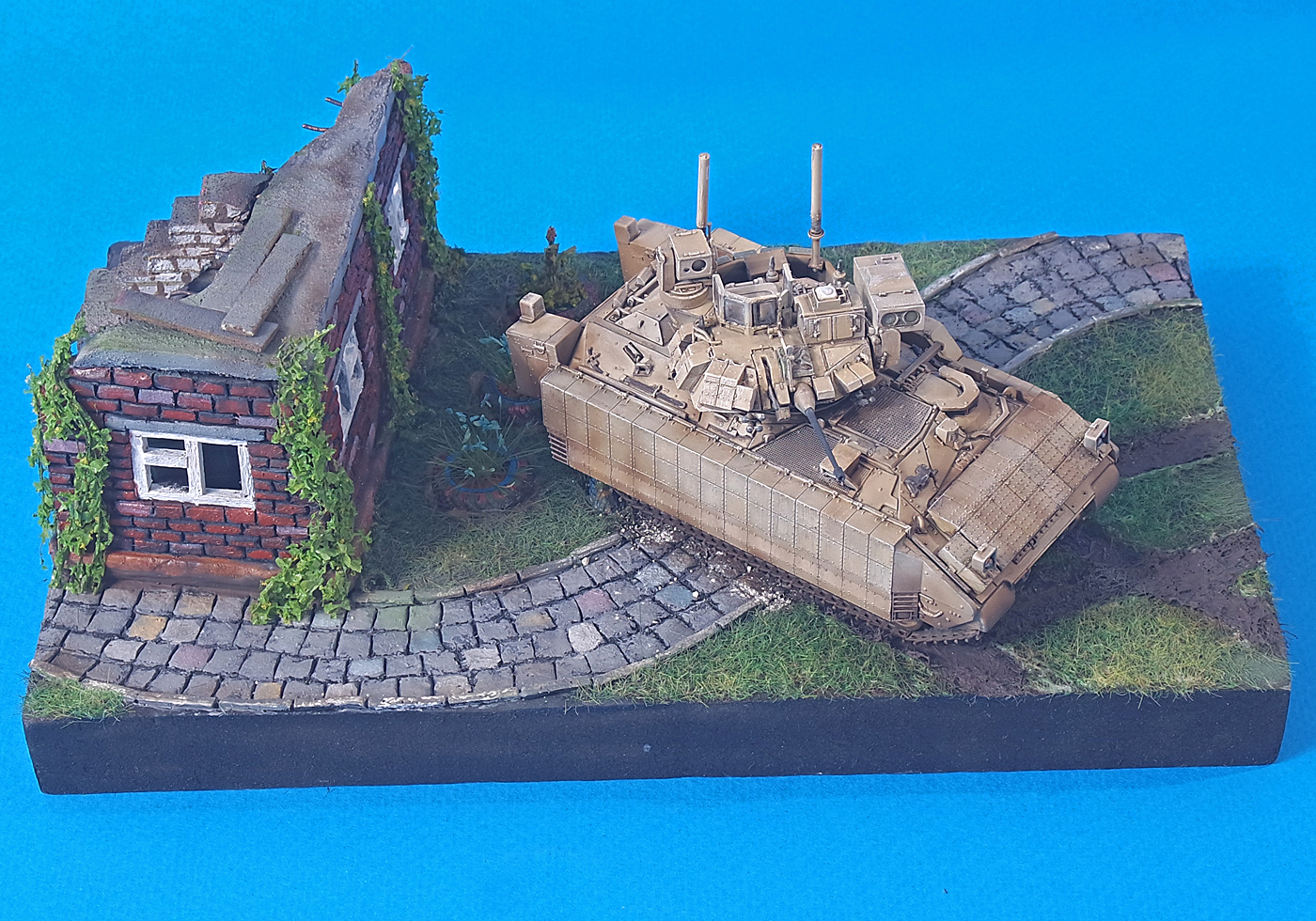 M2A3 Bradley на позиции