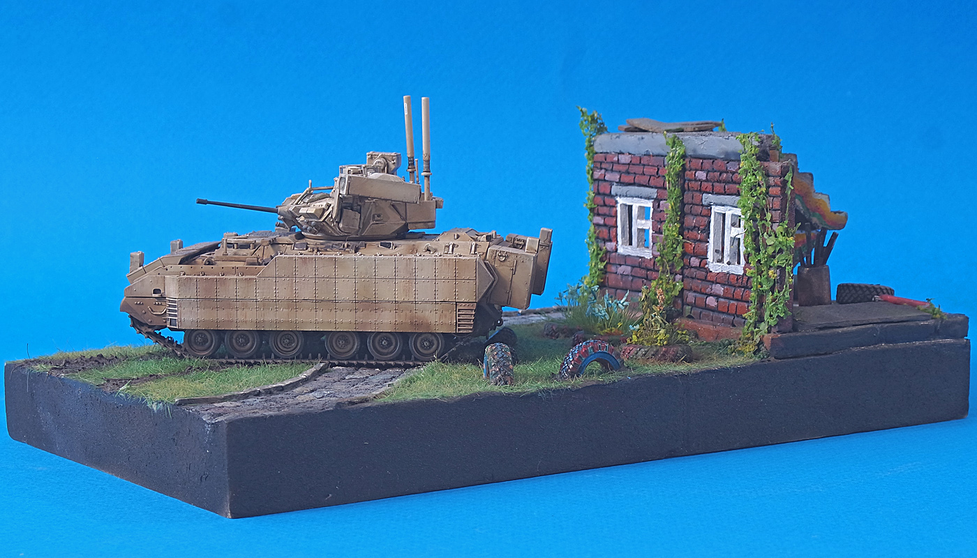M2A3 Bradley на позиции