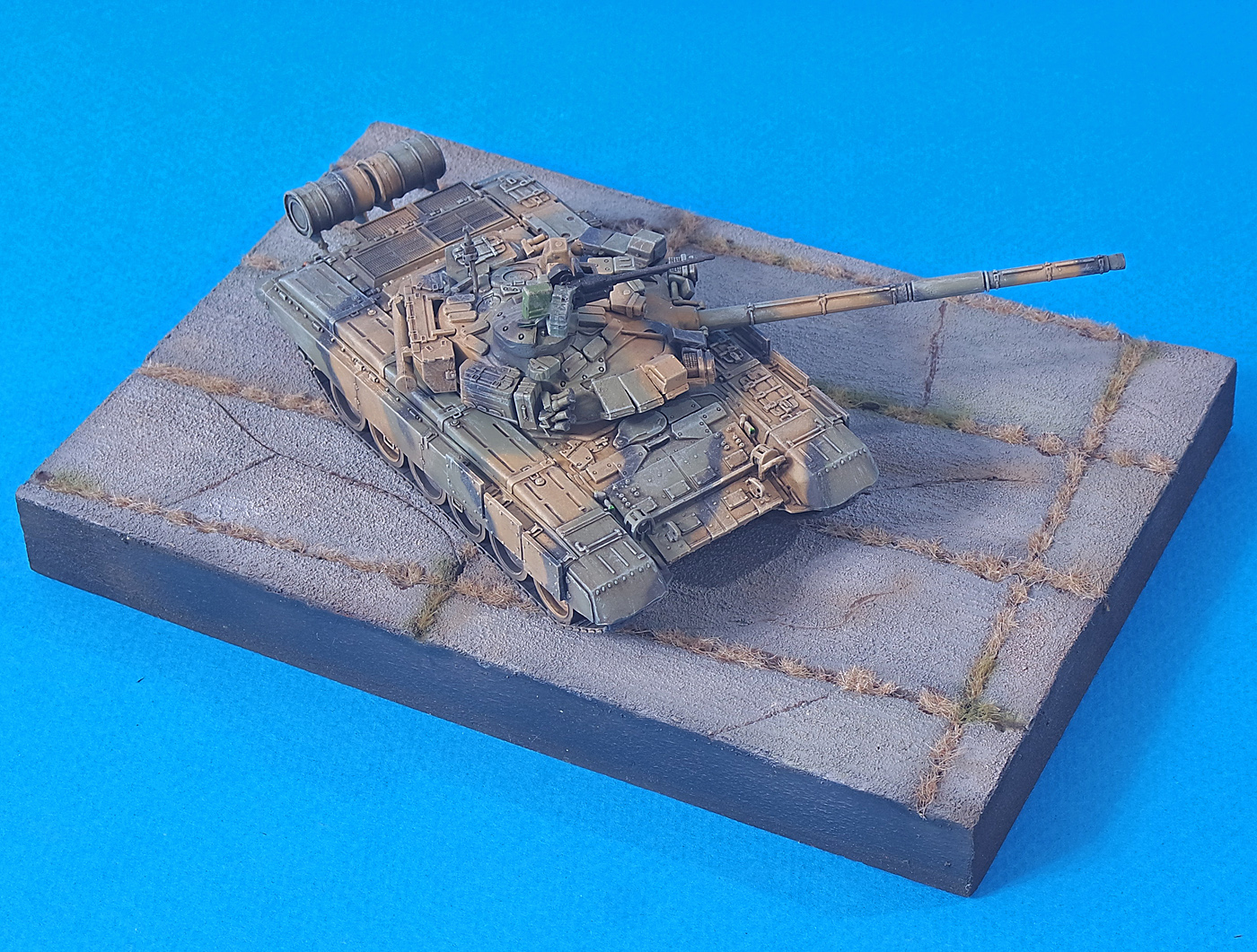 Т-90 на позиции