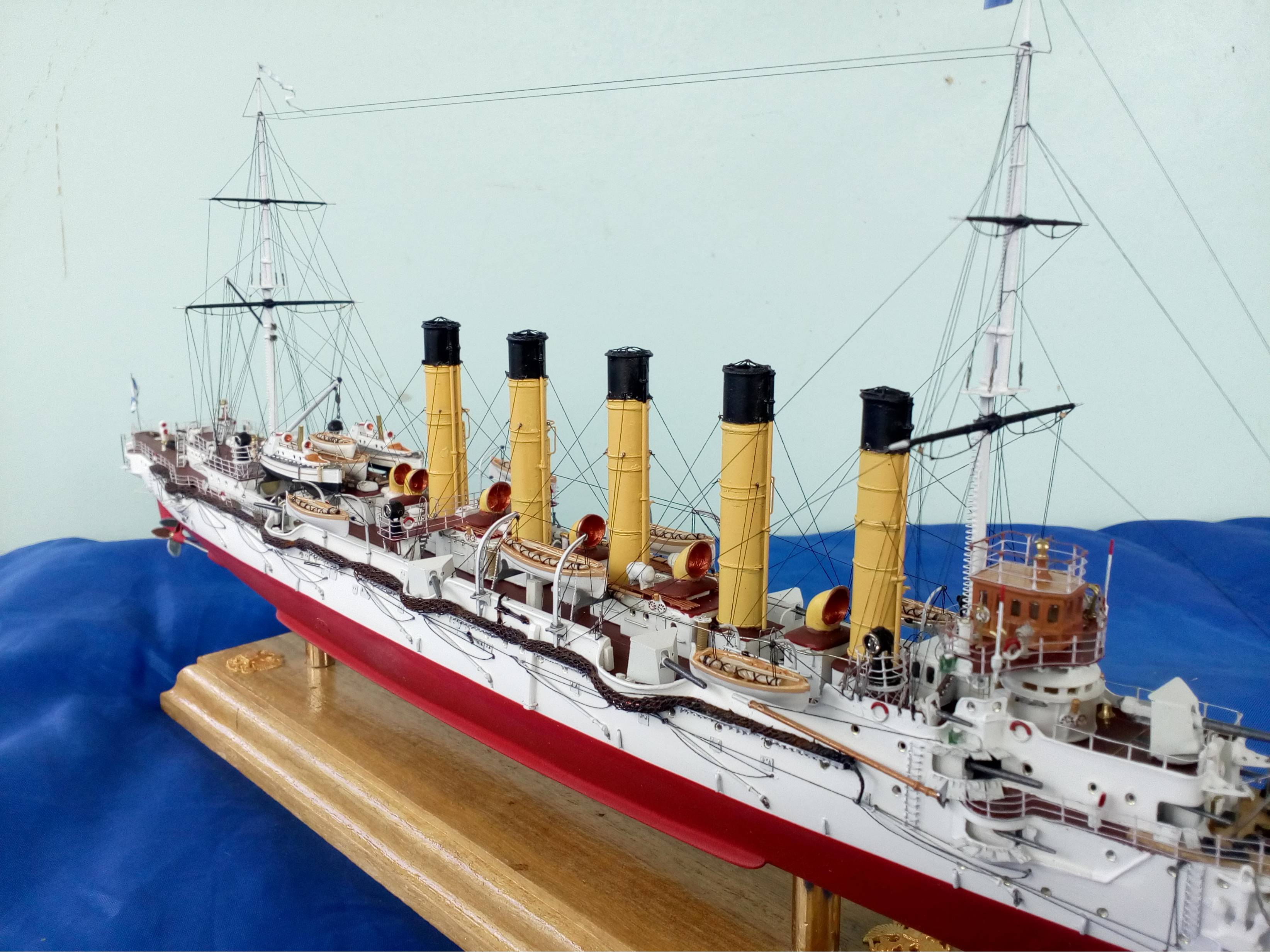 Крейсер 1 ранга Аскольд.