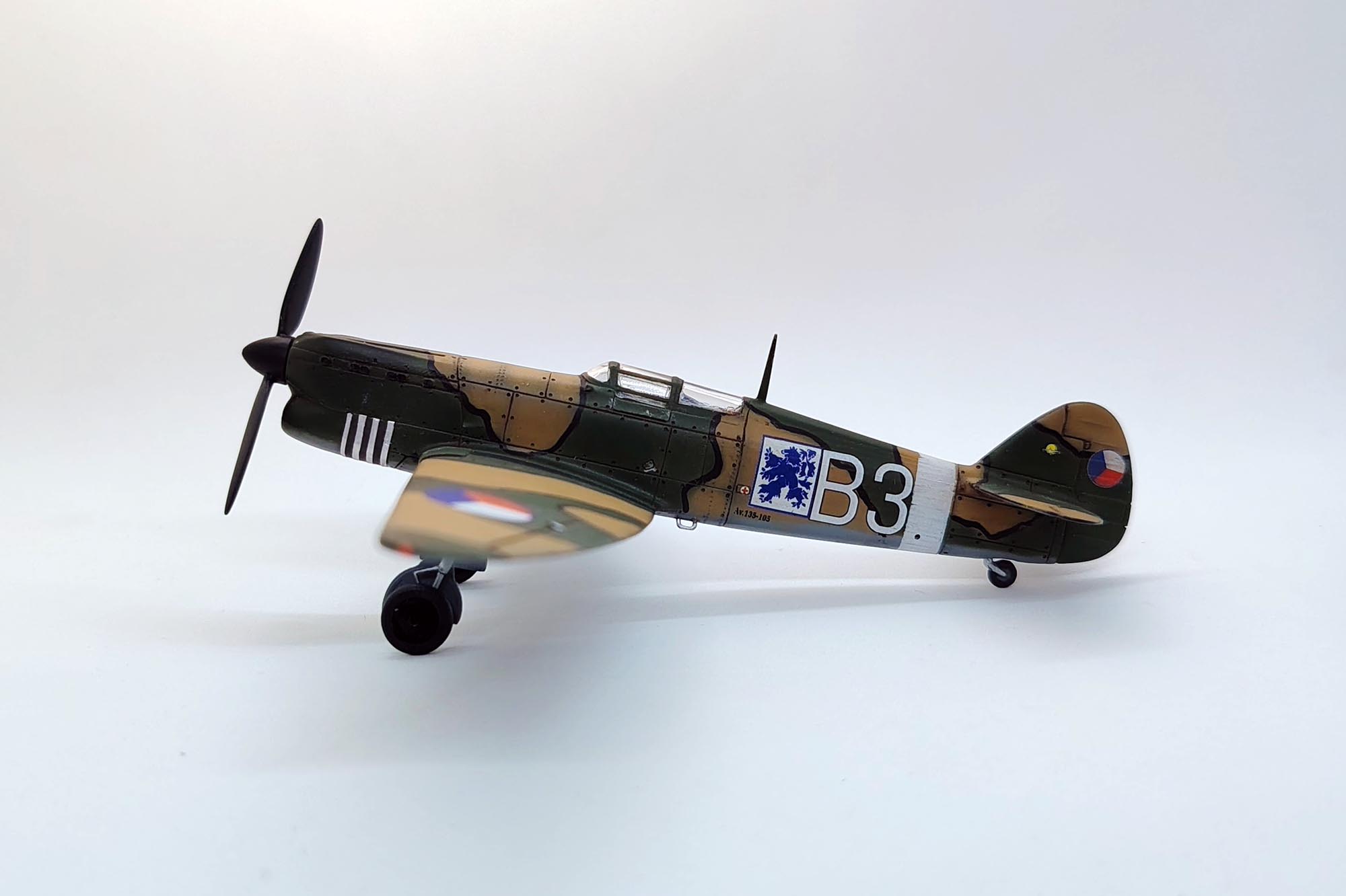Avia B.135