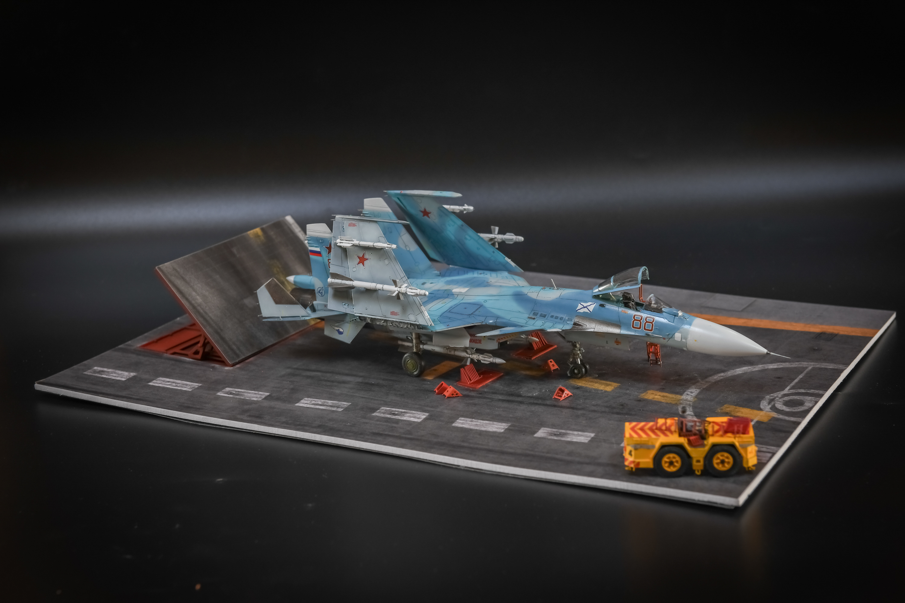 Су-33 88 1/72 Тимур Апакидзе