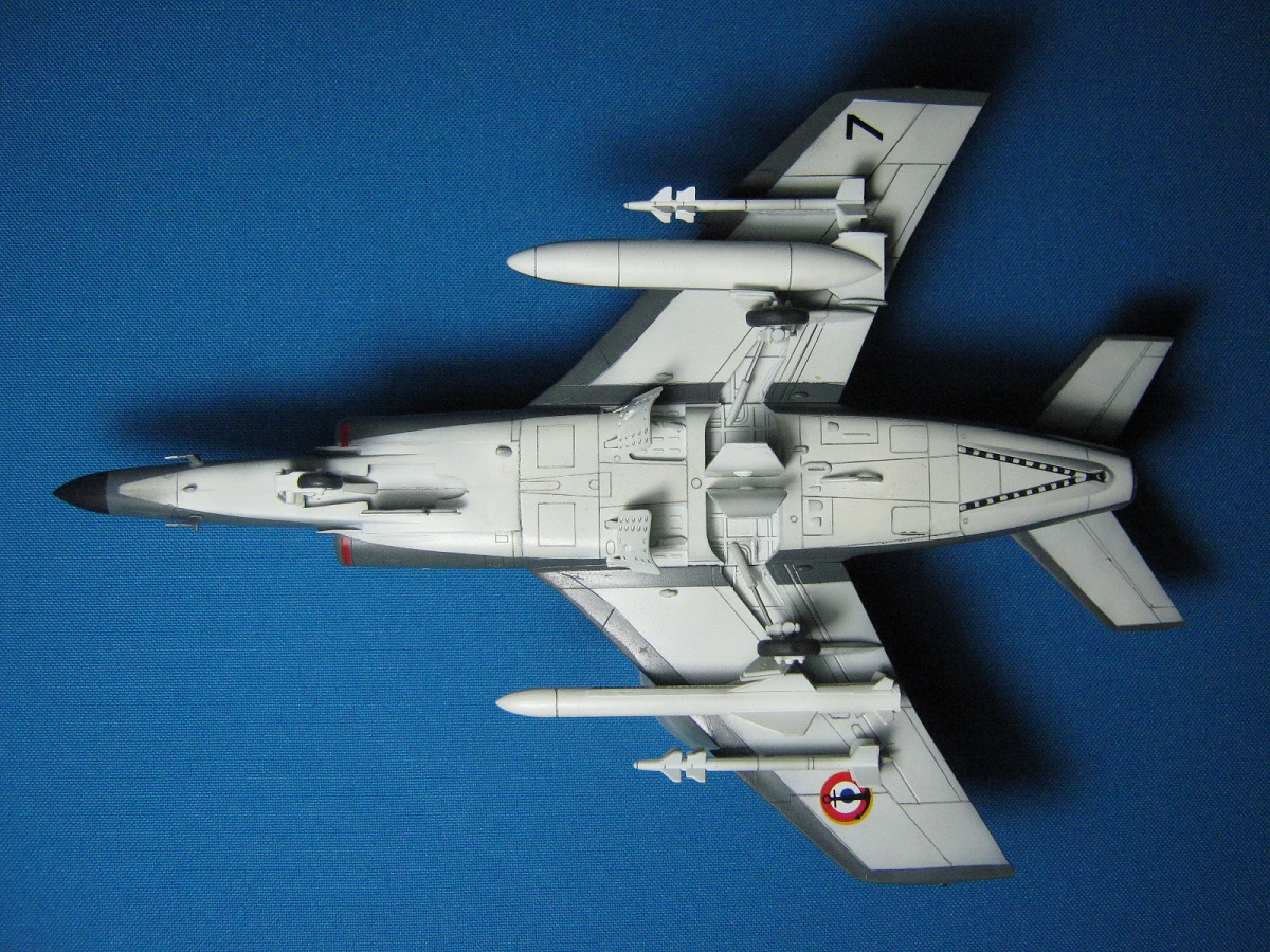 Палубный штурмовик Super Etendard