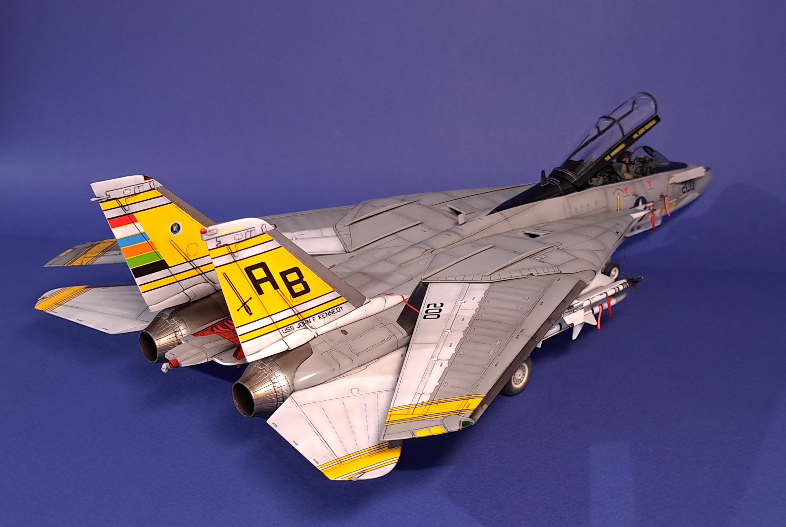 F-14A VF-32 Swordsmen, №159008