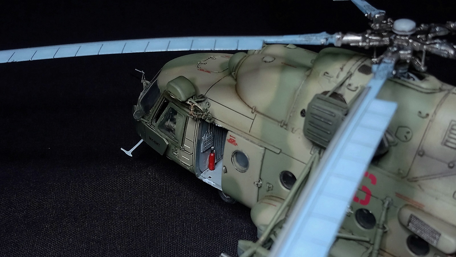 Ми-8МТ "восьмерка" из Кундуза 1/71