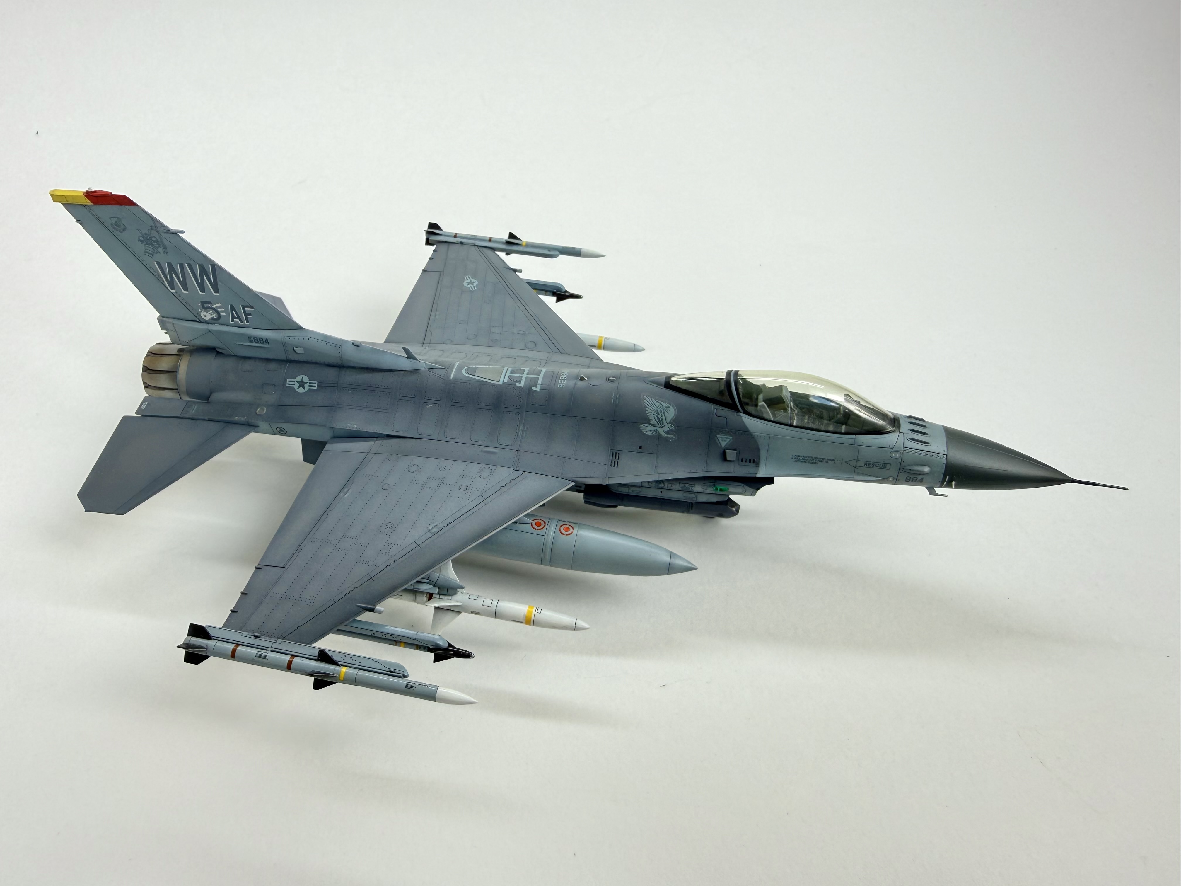 Истребитель Lockheed Martin F-16CJ BLOCK50 Fighting Falcon