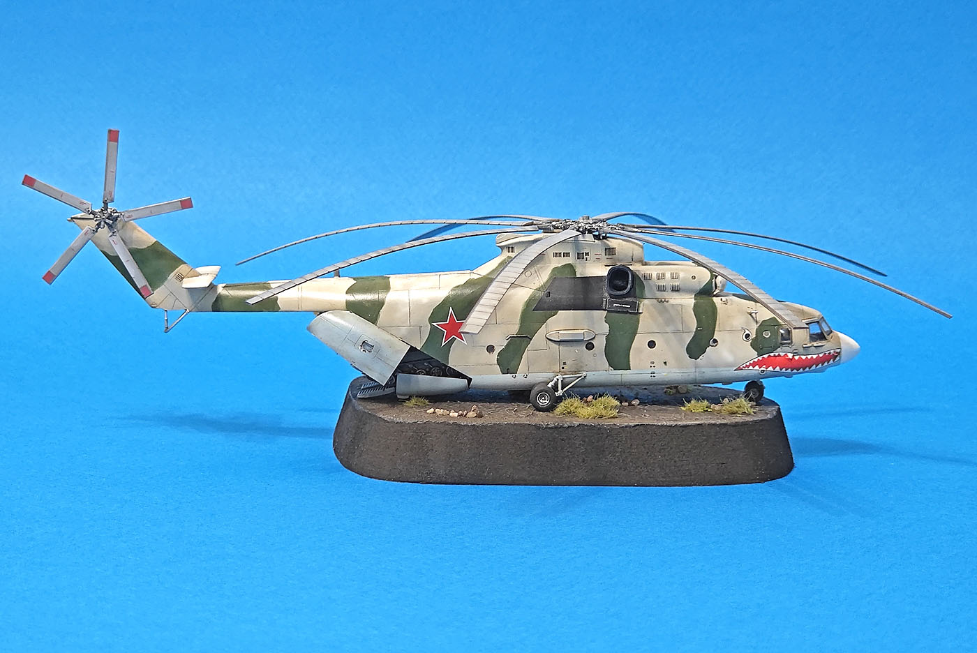 Ми-26 на погрузке