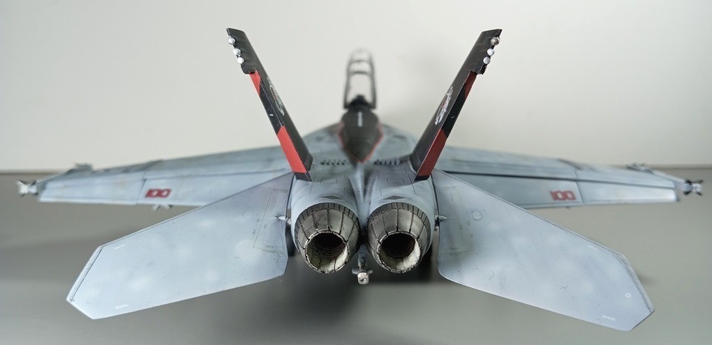 F\A-18 F "Super Hornet,, (VFA-154)