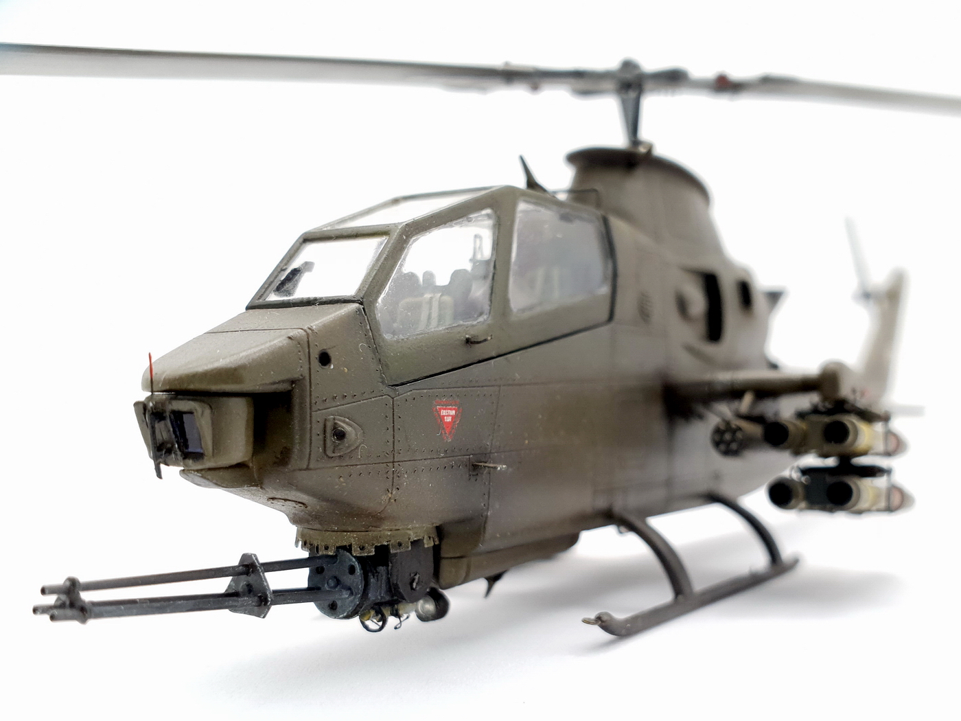 AH-1E / Up-Gun AH-1S "Cobra"