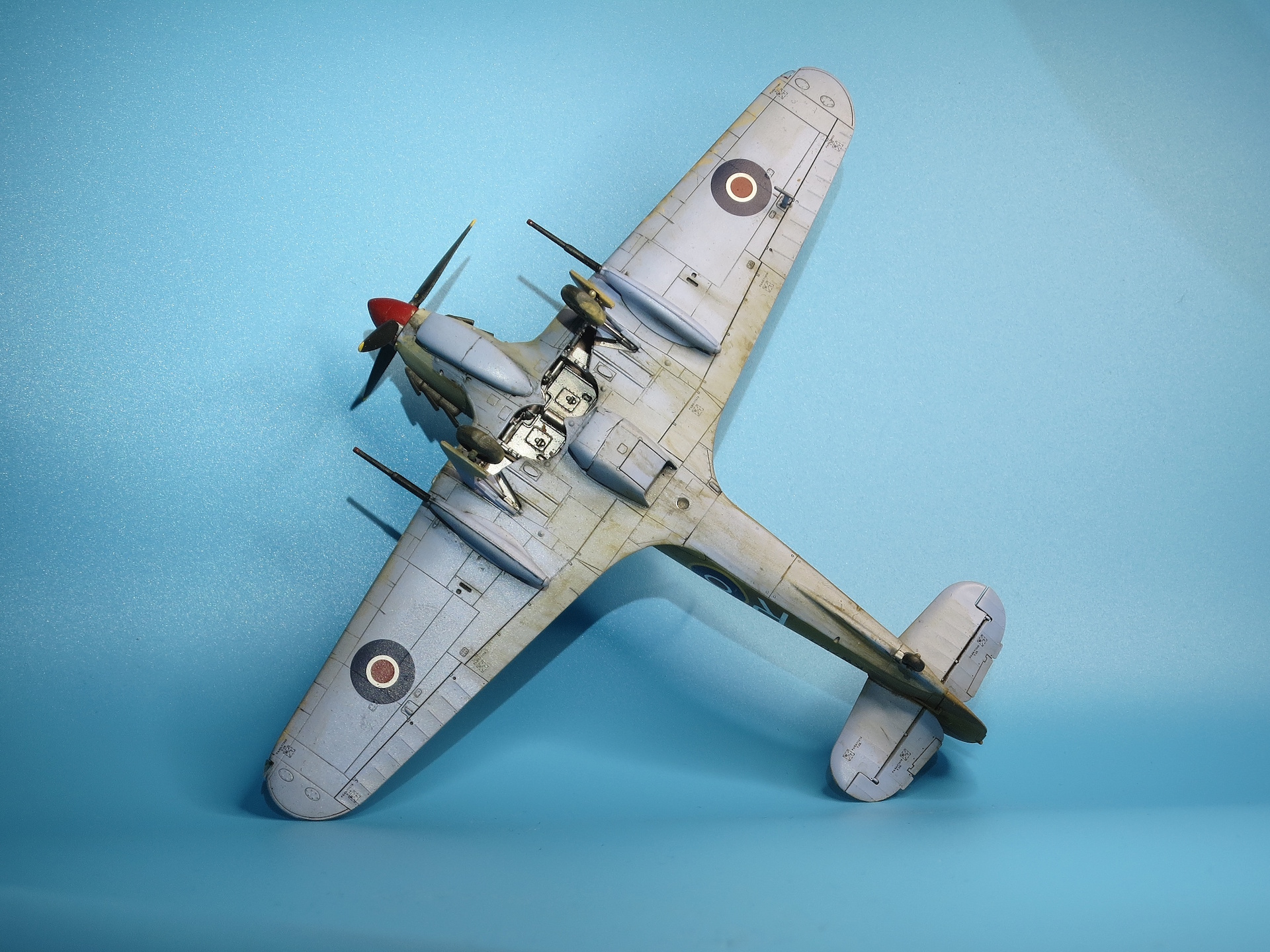 Hawker Hurricane Mk.IId "Christine" 6sq RAF, 1943, Тунис (Arma Hobby, 1/72)