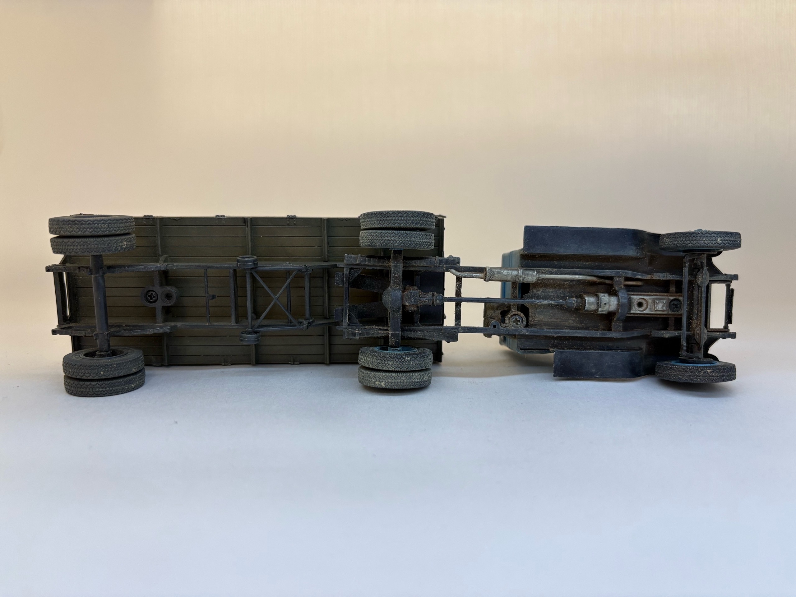 Зис-10