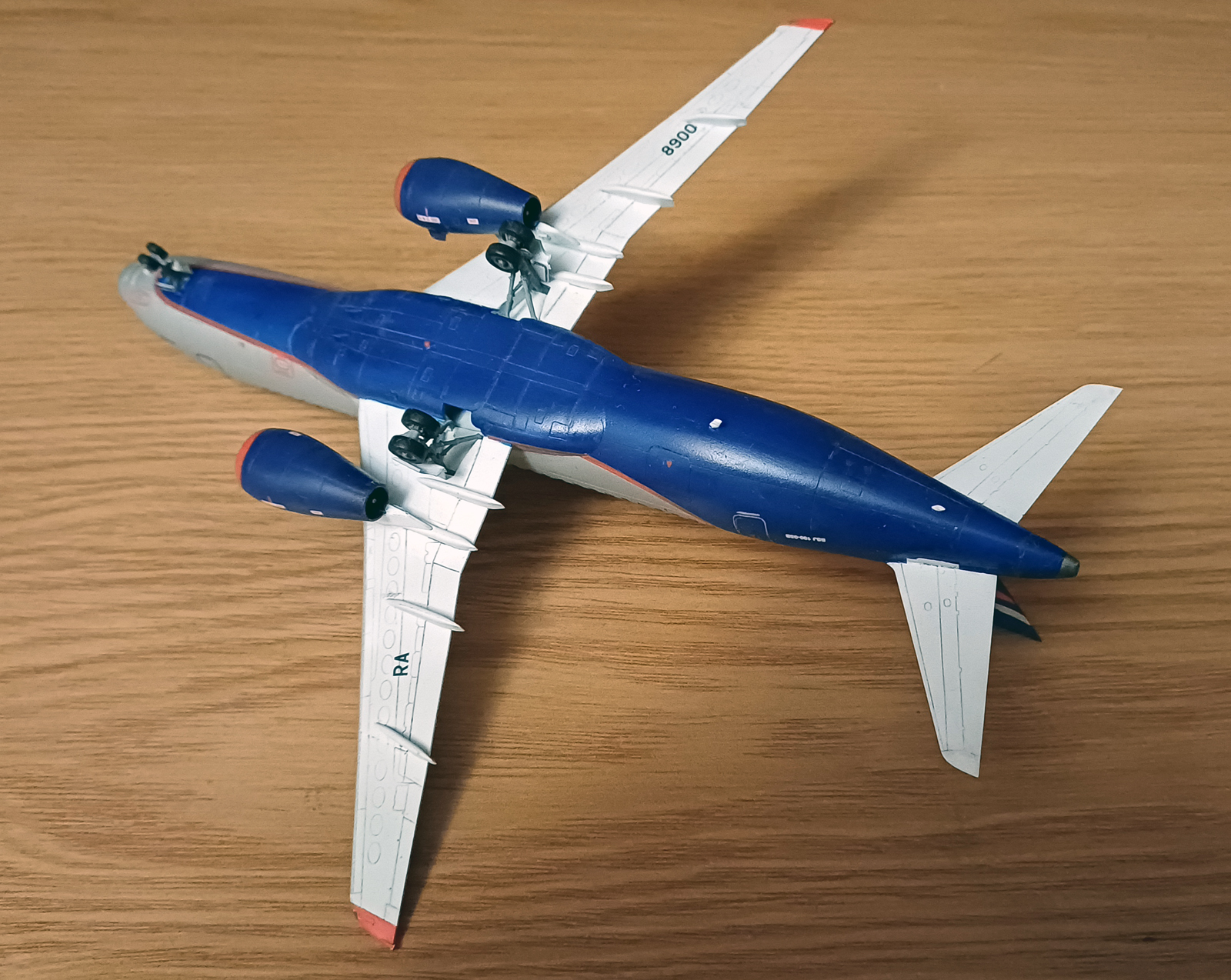Sukhoi Superjet-100 а/к "Аэрофлот"
