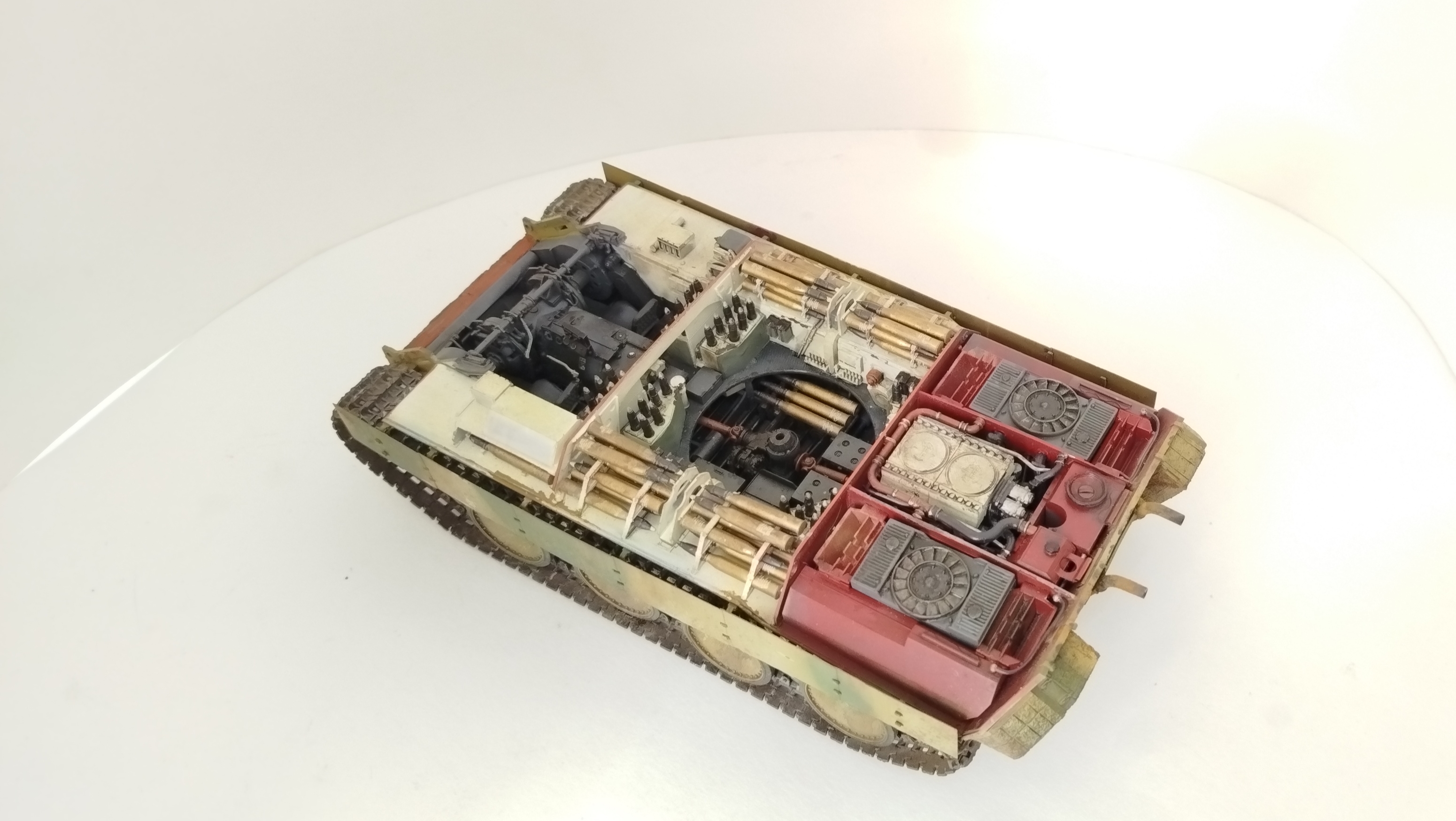 Pz. Kpfw. V Panther Ausf. D Sd. Kfz. 171 late production (full interior)