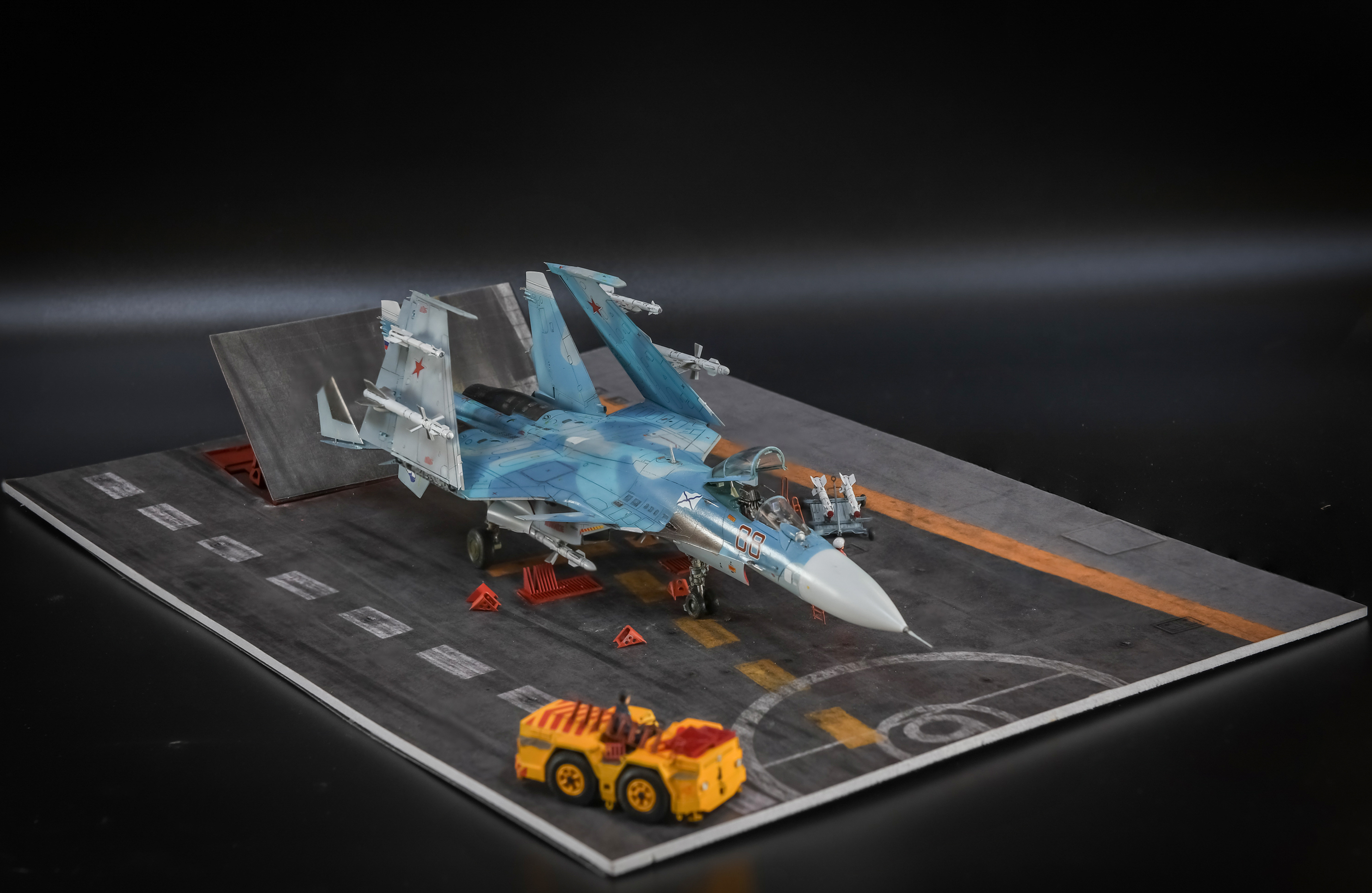 Су-33 88 1/72 Тимур Апакидзе