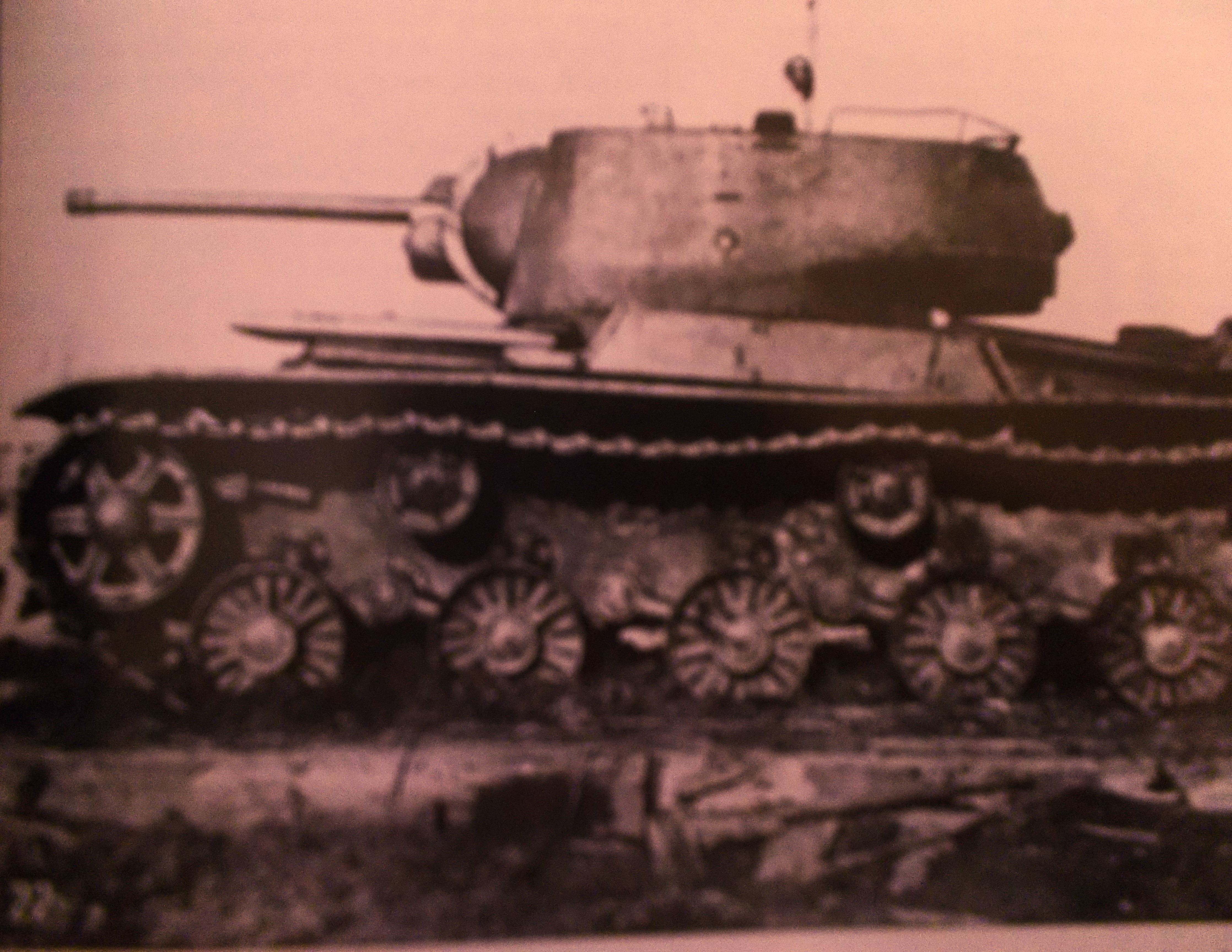 Опытный танк КВ-1 с КАРСТ-1, лето 1942 г.