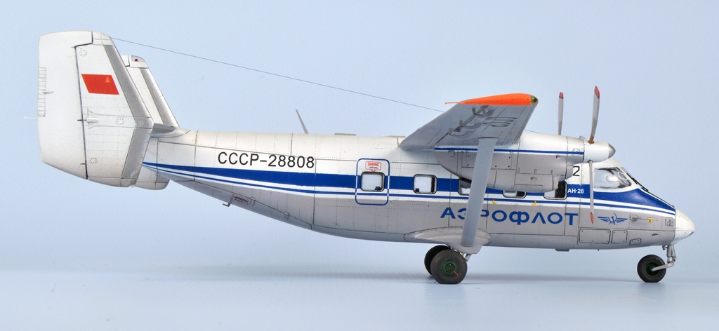 Ан-28