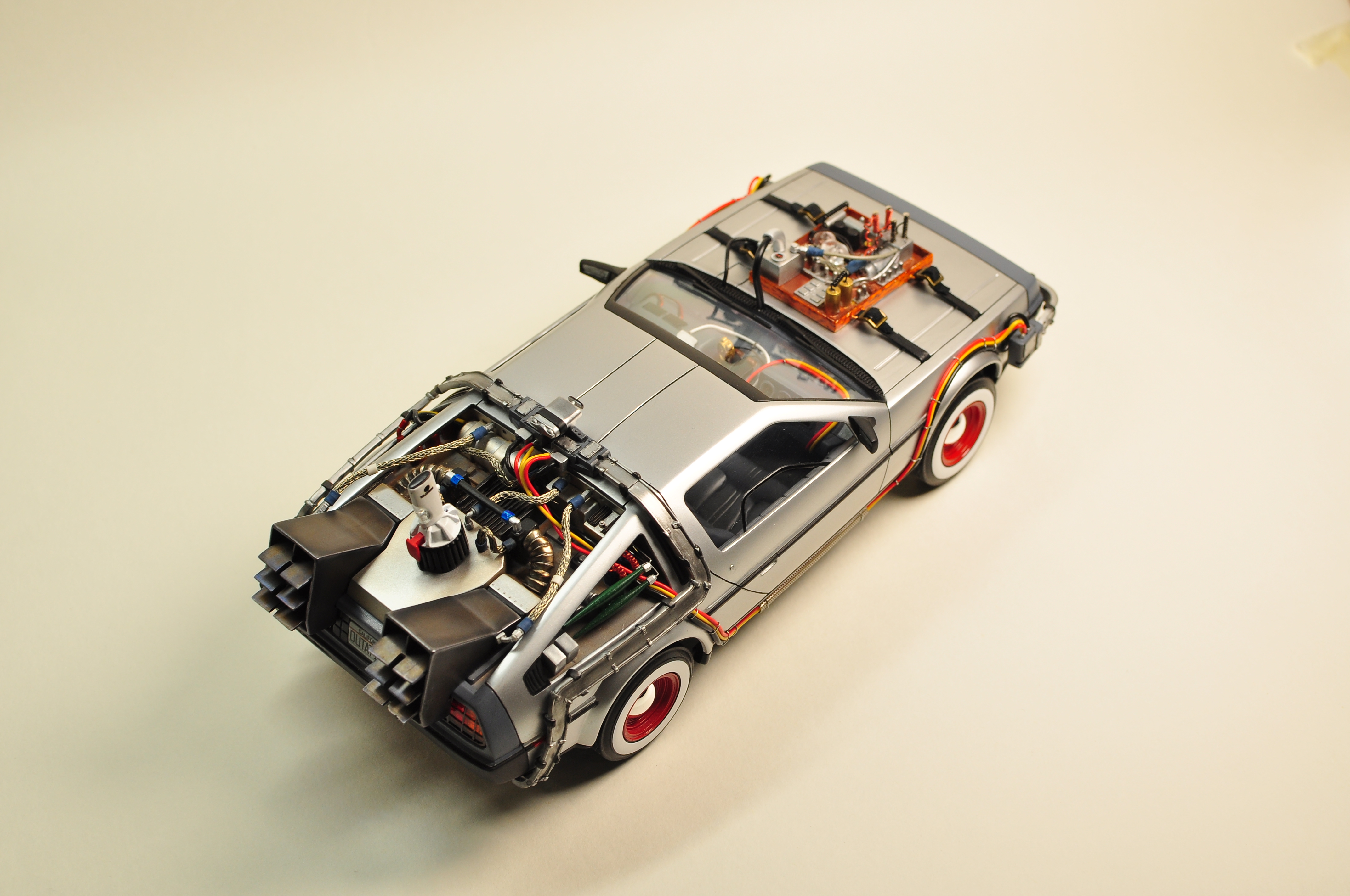 DeLorean DMC-12