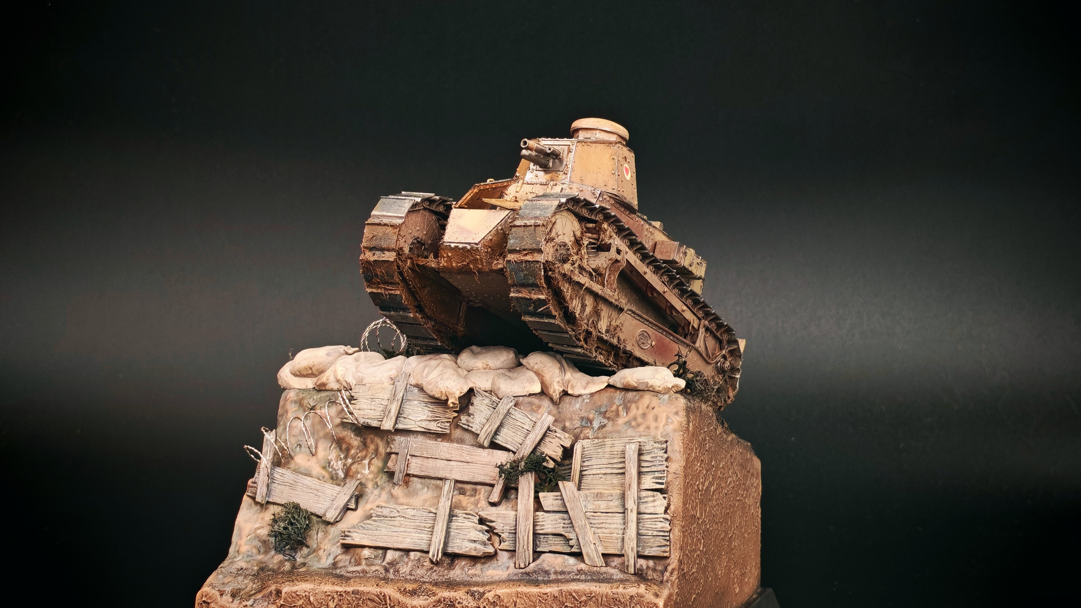 Французский лёгкий танк FT-17 с клёпаной башней