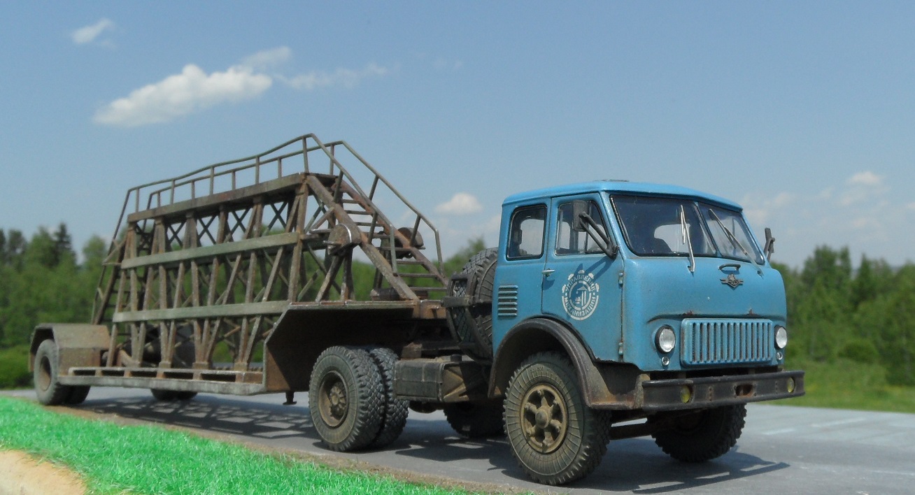 Маз 504 с Полуприцепом НАМИ-790
