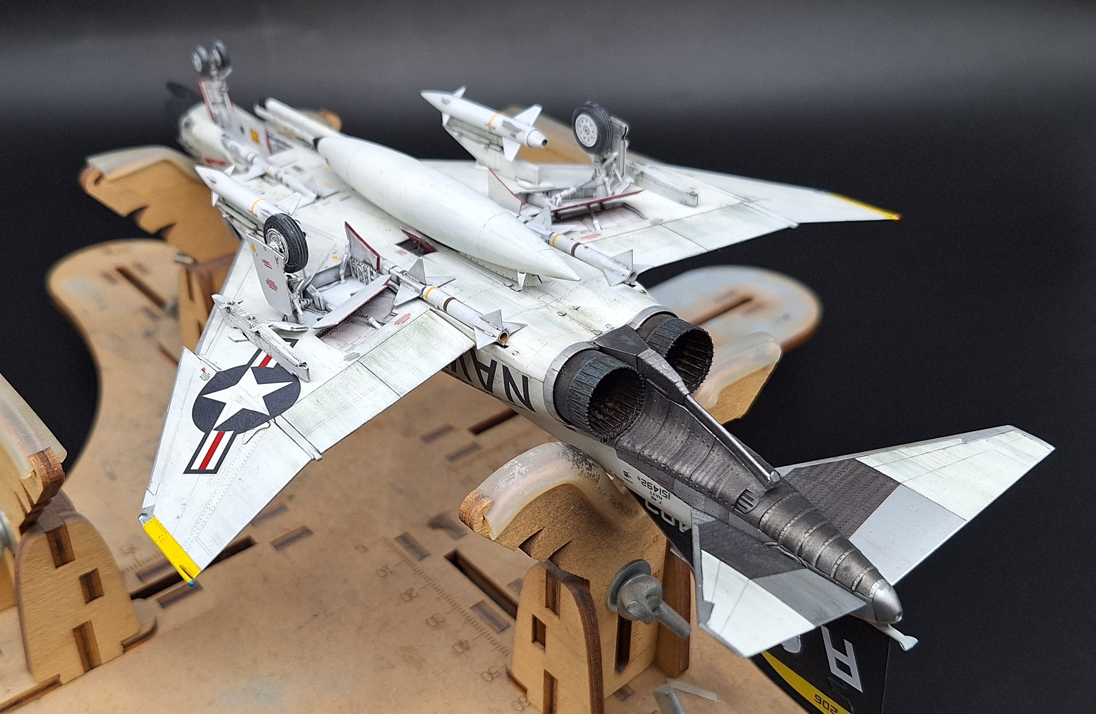 F-4B ВМС США VF-84  "Jolly Rogers"