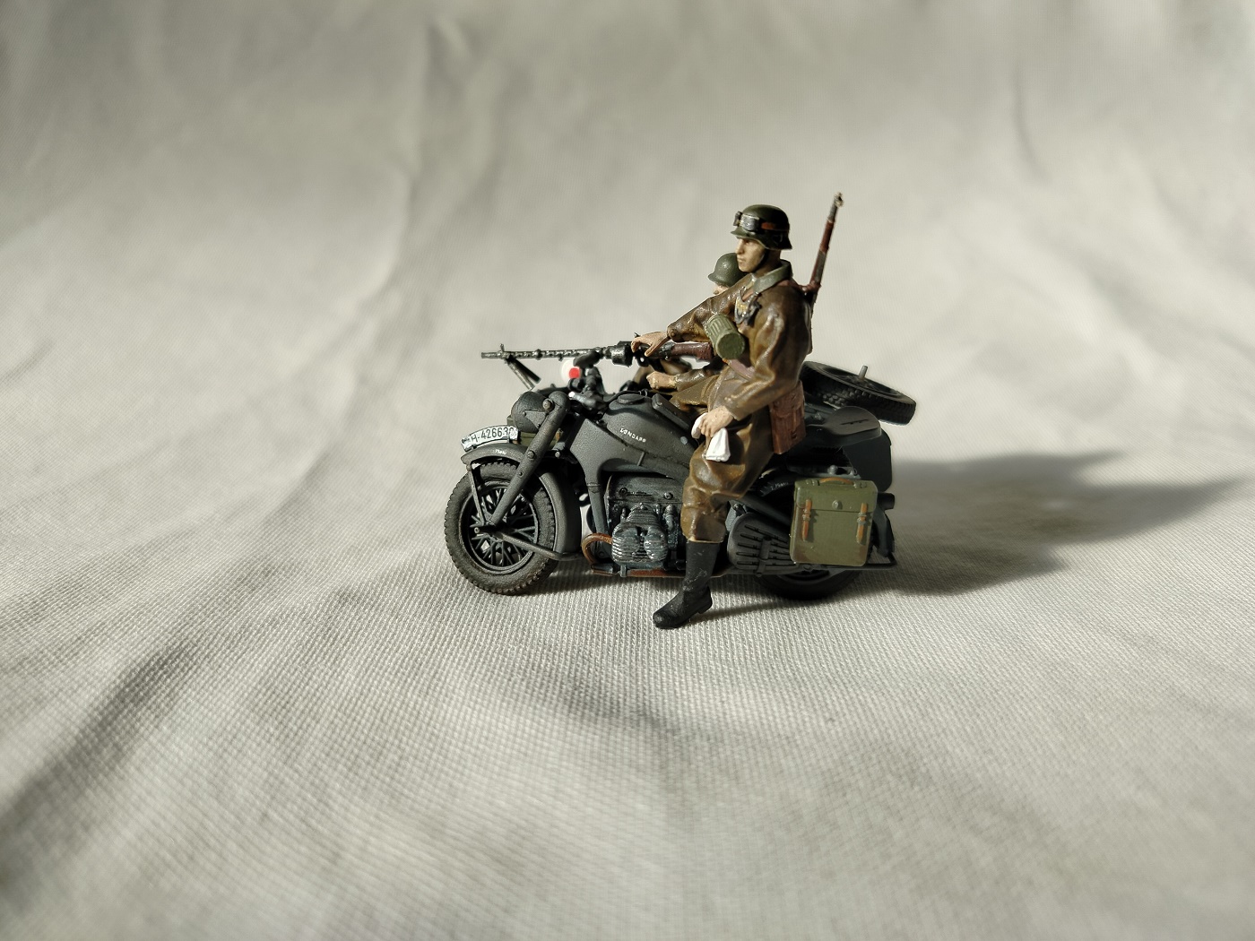 Panzer I Aust.B & Motorcycle