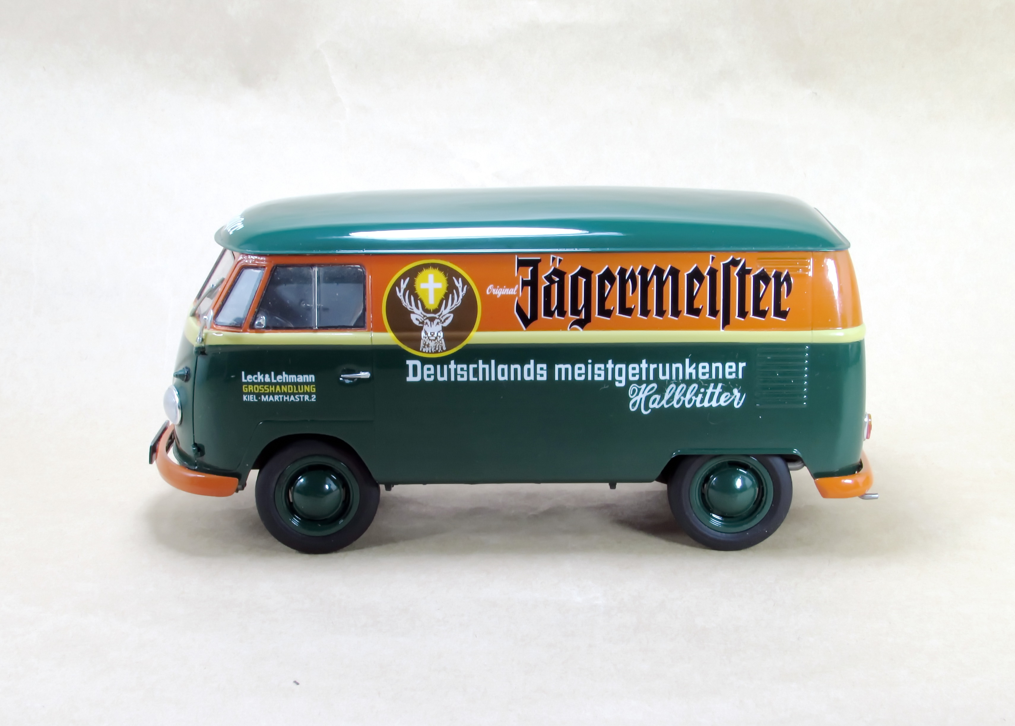 VW T1 Jägermeister