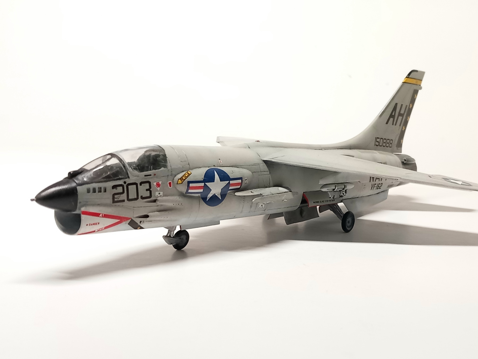 F-8E