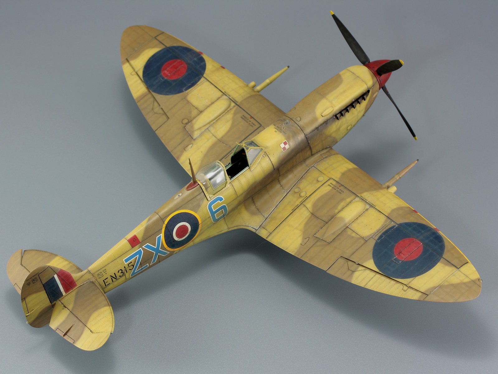 1/48 Spitfire Мк IXc