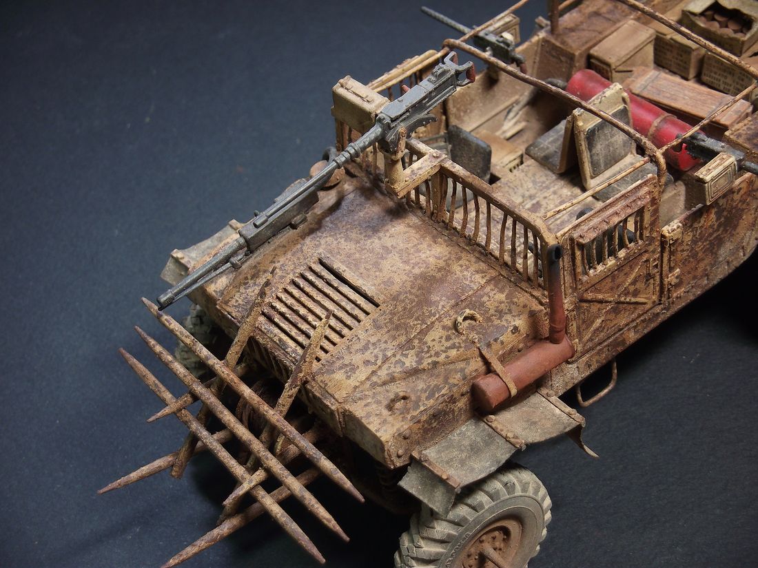 Постапок GunTruck на базе HMMWV