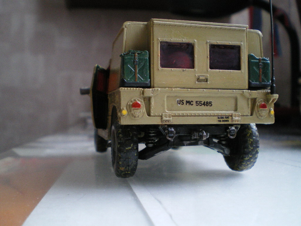 HMMWV(HumVee)