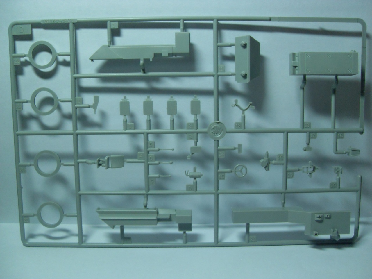 LAV-150 APC 90mm Mecar Gun