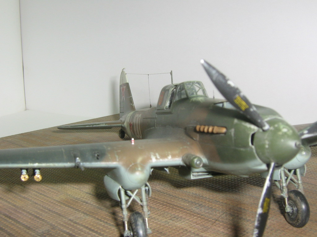 Ил-2, машина Емельяненко.  Italeri 1:48