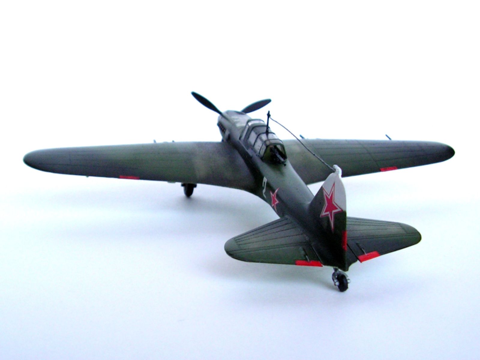 Ил-2 с пушками НС-37