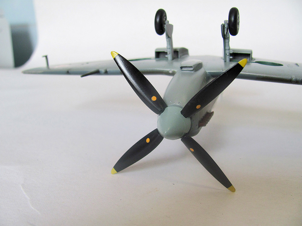 Spitfire LF.IX E 26 гв. ИАП Ленинградский фронт 1945 г.