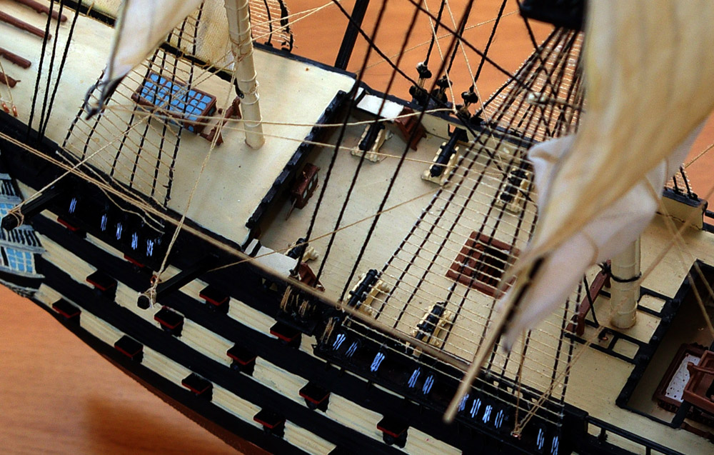 Флагманский корабль адмирала Нельсона «Виктори» 1/180