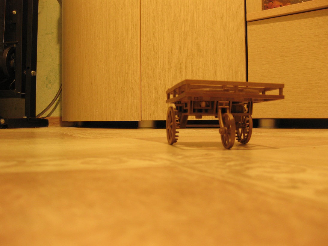 Автомобиль с арбалетным приводом по проекту Леонардо да Винчи