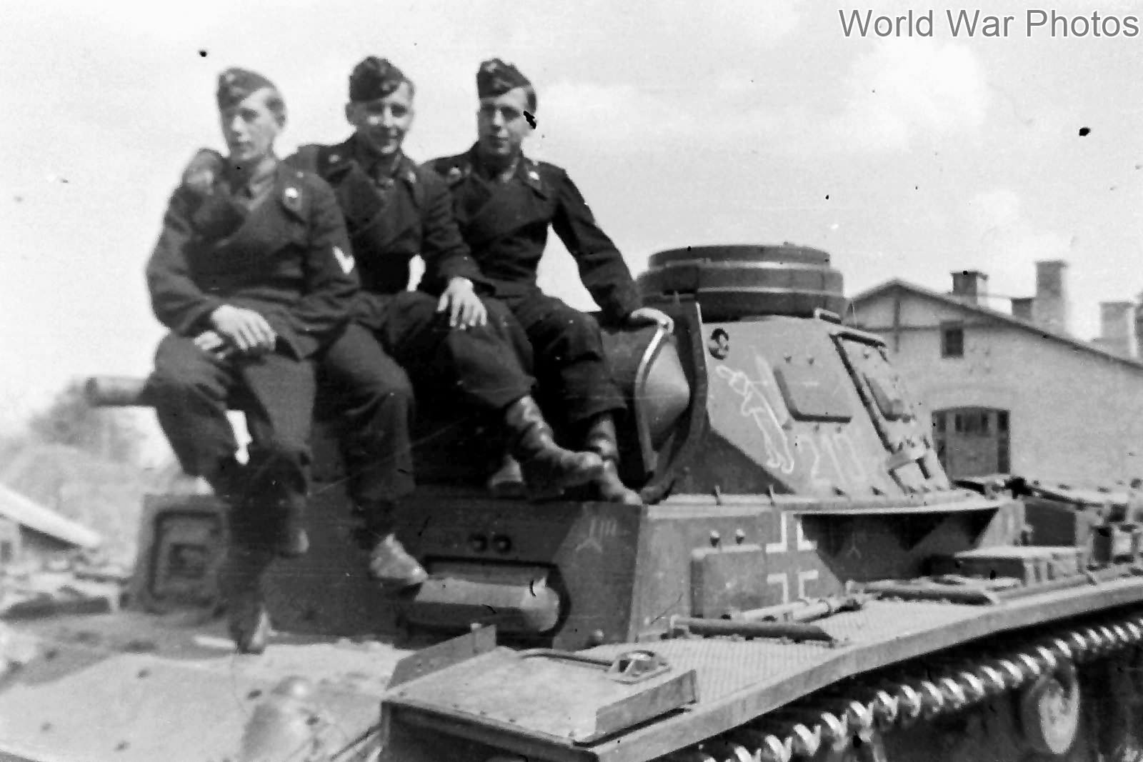 Танковые полки вермахта. 15 Я танковая дивизия вермахта PZ III. Танк Tauchpanzer III. 4-Я танковая дивизия вермахта 1941. 2-Я танковая дивизия вермахта.