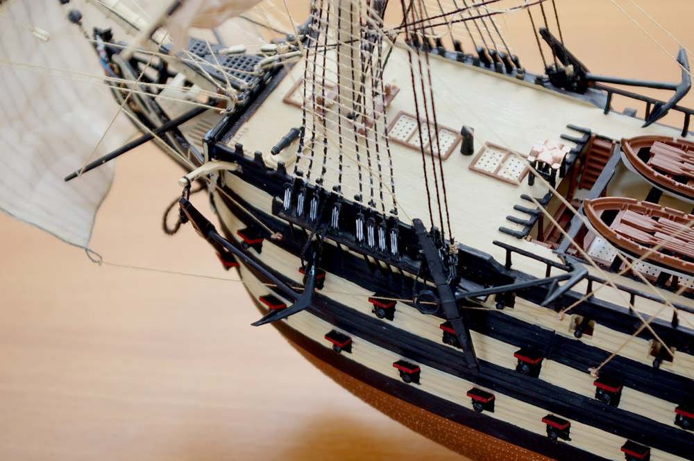 Флагманский корабль адмирала Нельсона «Виктори» 1/180